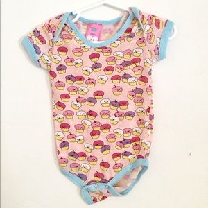 ⭐️ 5 for $25 ⭐️ Loyal Army Cupcake Onsie